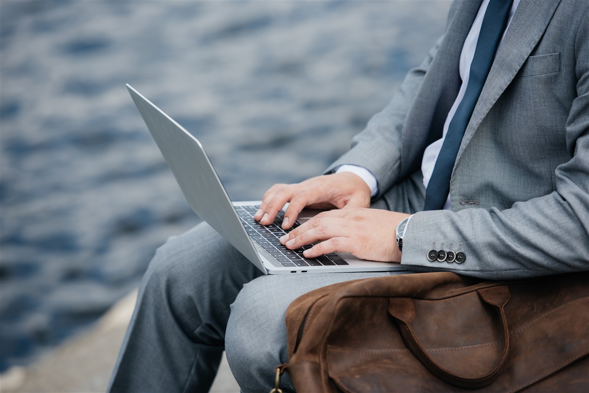 Créer une sacoche pour ordinateur portable